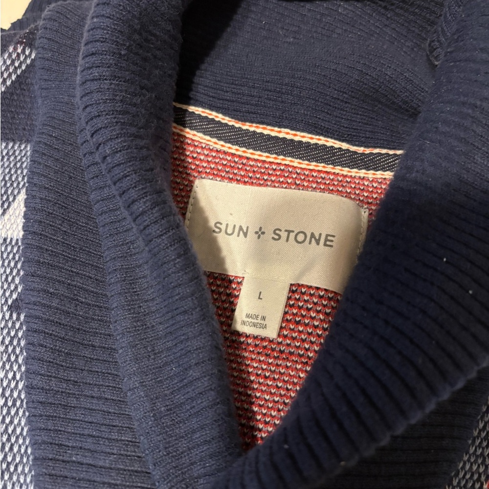 Sun + Stone Men's Navy Sweater